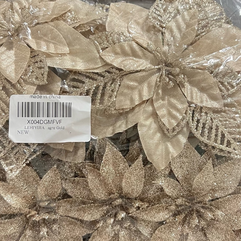 24 Pcs Gold Poinsettia Flowers - Picture 2 of 5